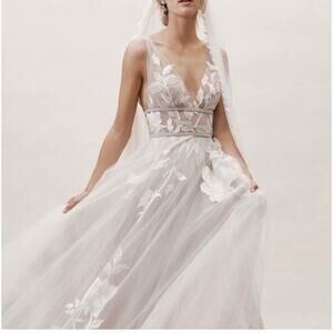 Willowby by Watters Galatea Wedding Dress Titanium Size 8 Floral Tulle Gown